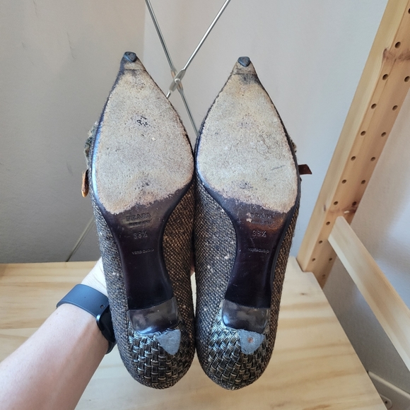 Prada Tweed Jewel Embellished Kitten Heel Pumps 38.5 - Picture 12 of 13